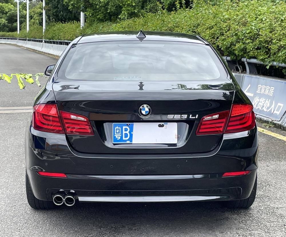 BMW 5 Series 2011 523Li Luxury – фото 5