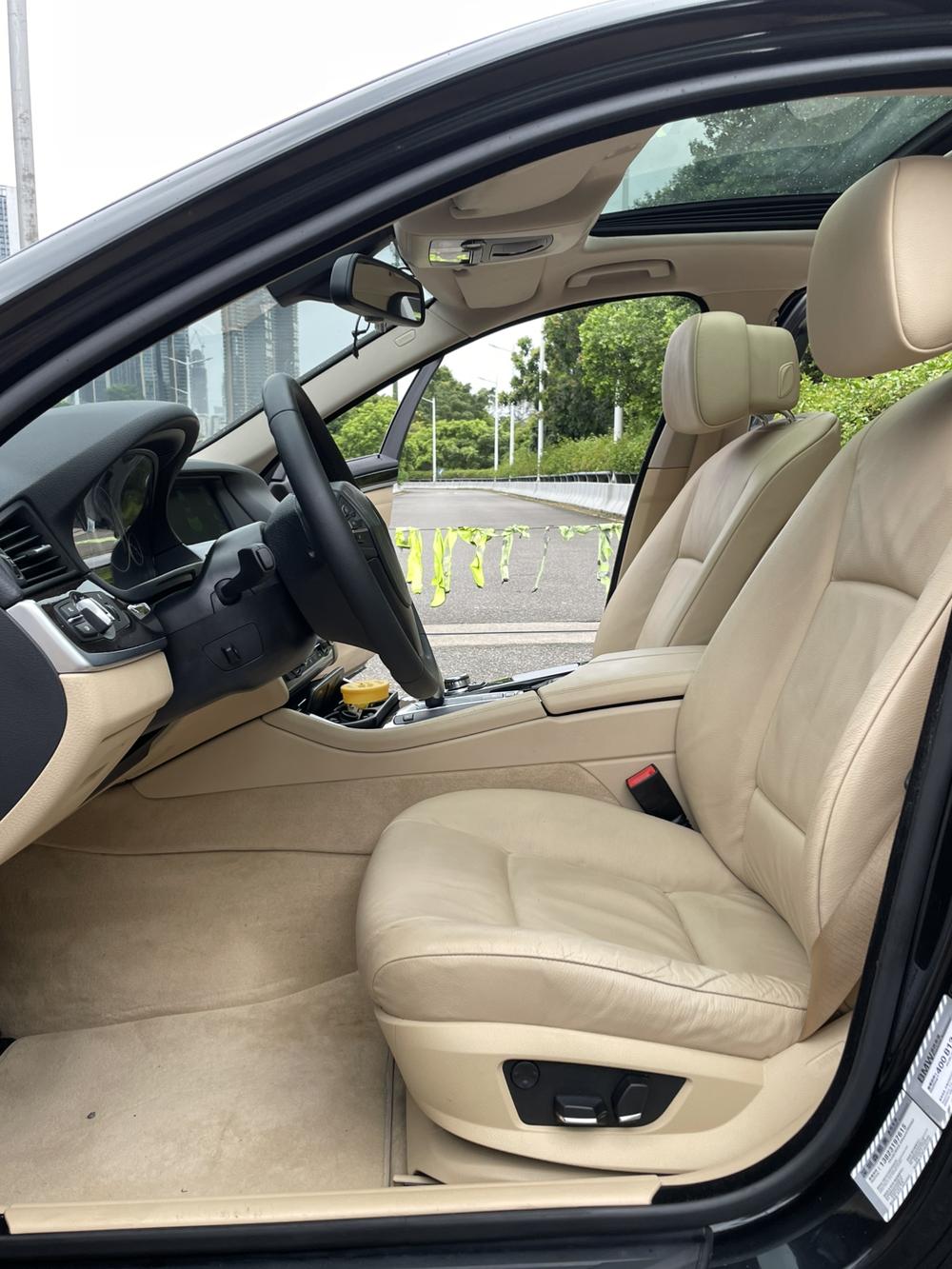 BMW 5 Series 2011 523Li Luxury – фото 16