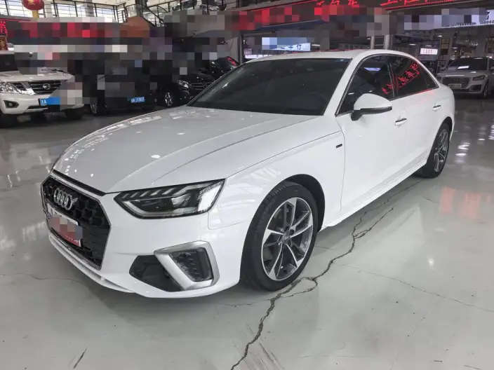 Audi A4 L 2022 Model 40 TFSI Fashion Dynamic Model – фото 1