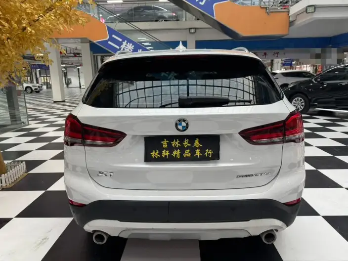 BMW X1 2022 Model sDrive20Li Fashion Model – фото 5