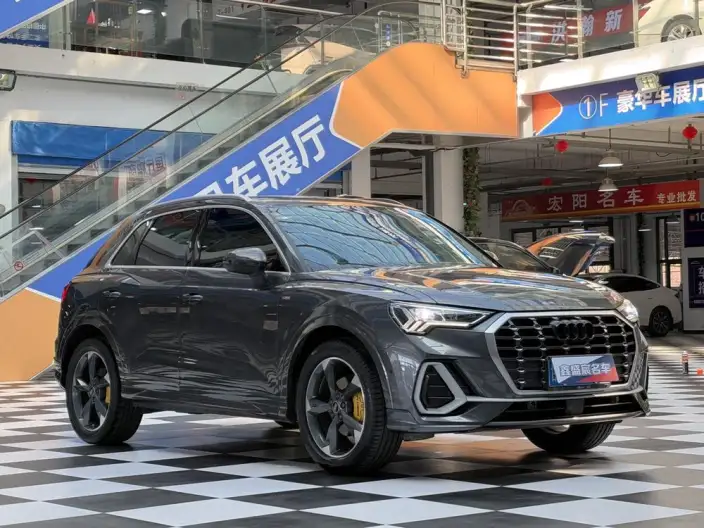 AUDI Q3 2022 Model 35 TFSI Fashion Dynamic Model – фото 3