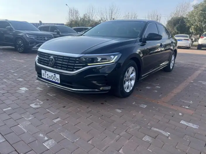Volkswagen Passat 2023 Model Facelift 280TSI Business Edition – фото 1