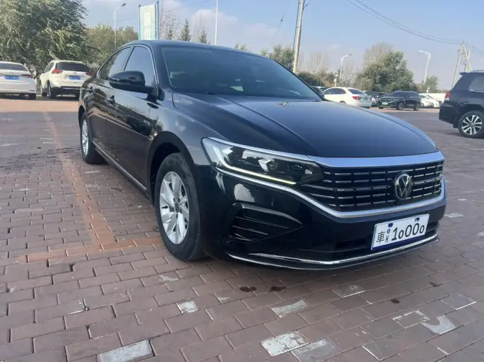 Volkswagen Passat 2023 Model Facelift 280TSI Business Edition – фото 3