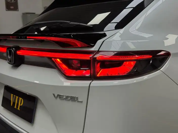 Honda Vezel 2023 Model 1.5L CVT Deluxe Edition – фото 9