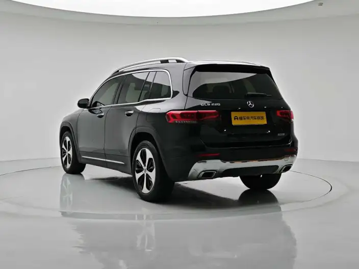 Mercedes-Benz GLB 2022 Model GLB 220 Fashion Model – фото 5