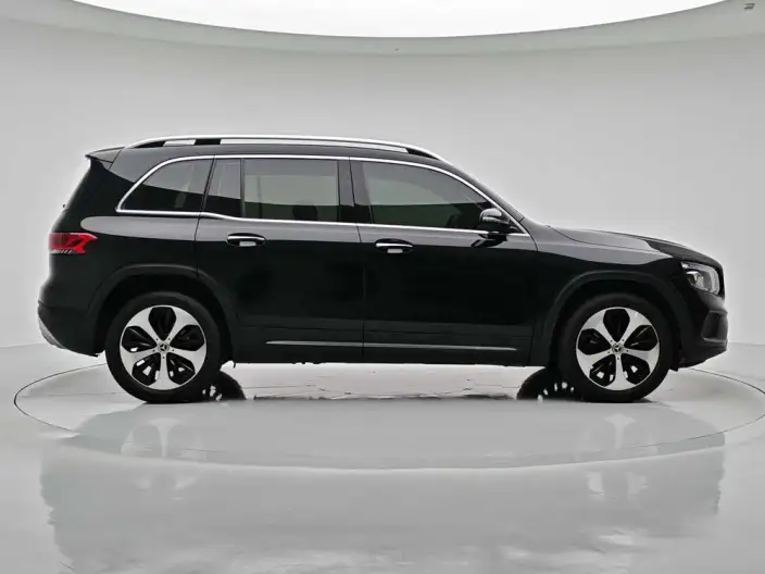Mercedes-Benz GLB 2022 Model GLB 220 Fashion Model – фото 8