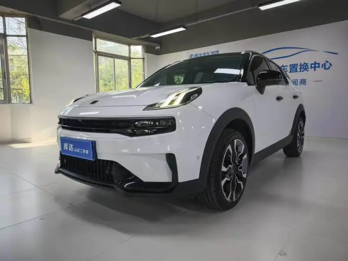 Lynk & Co 06 2023 Model Remix 1.5T Shero
