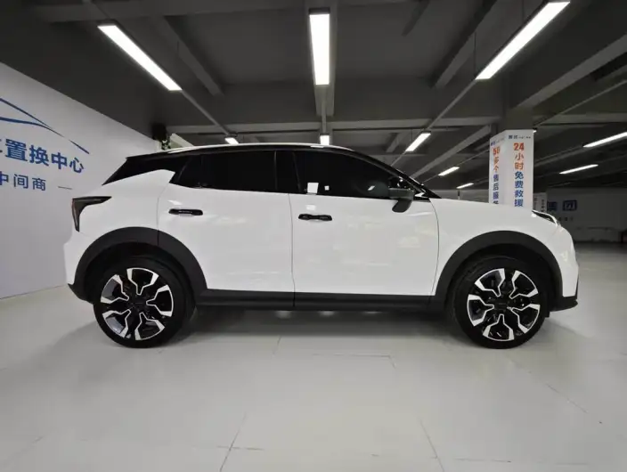Lynk & Co 06 2023 Model Remix 1.5T Shero – фото 7
