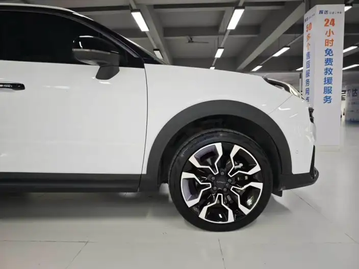 Lynk & Co 06 2023 Model Remix 1.5T Shero – фото 9