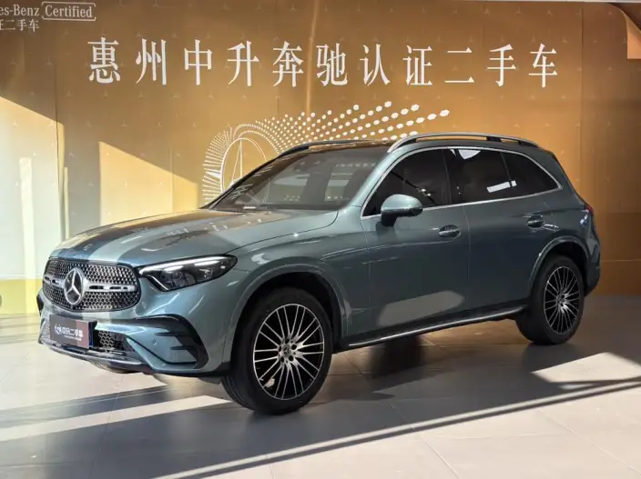 Mercedes-Benz GLC 2025 Model GLC 300 L 4MATIC Luxury Model 5 seat – фото 1