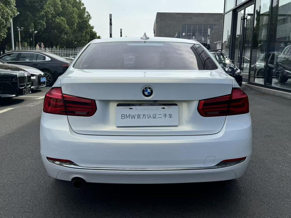 BMW 3 Series 2016 320Li Fashion – фото 4