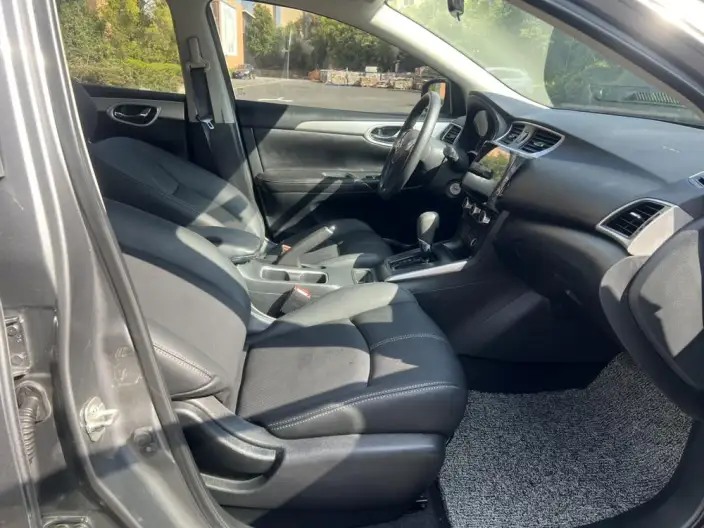 Nissan Sylphy 2023 Model 1.6L CVT Comfort Edition – фото 7