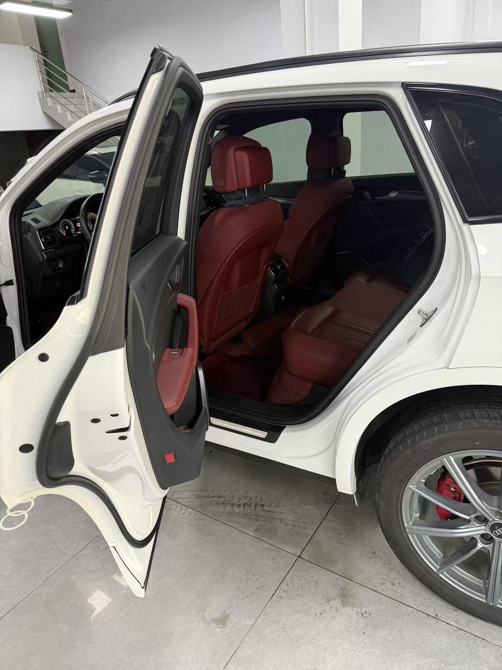 Audi Q5L 2023 40 TFSI Luxury Dynamic – фото 7