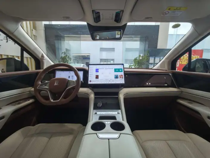Xia 2025 Model DM-i 180KM Excellence Model – фото 9