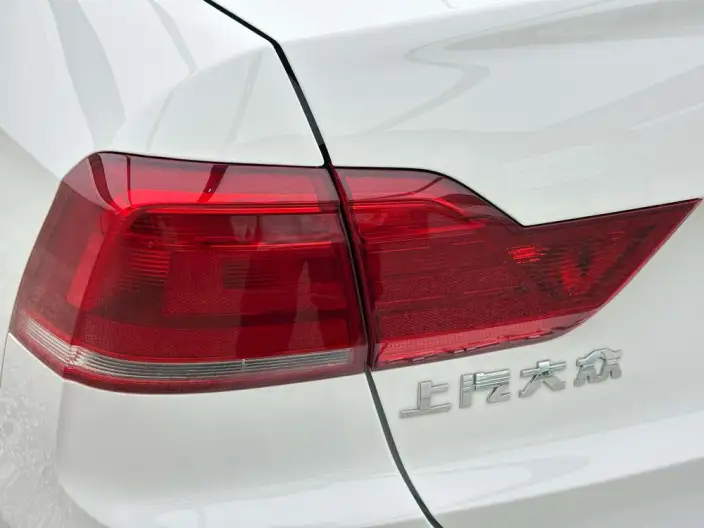 Volkswagen Santana 2021 Model 1.5L Automatic Fashion edition – фото 8