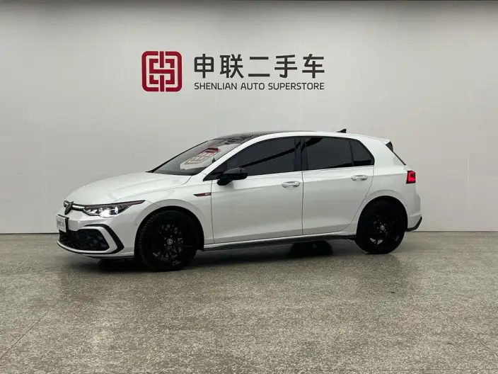 Volkswagen Golf GTI 2023 Model 380TSI DSG GTI – фото 1