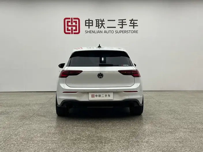 Volkswagen Golf GTI 2023 Model 380TSI DSG GTI – фото 5