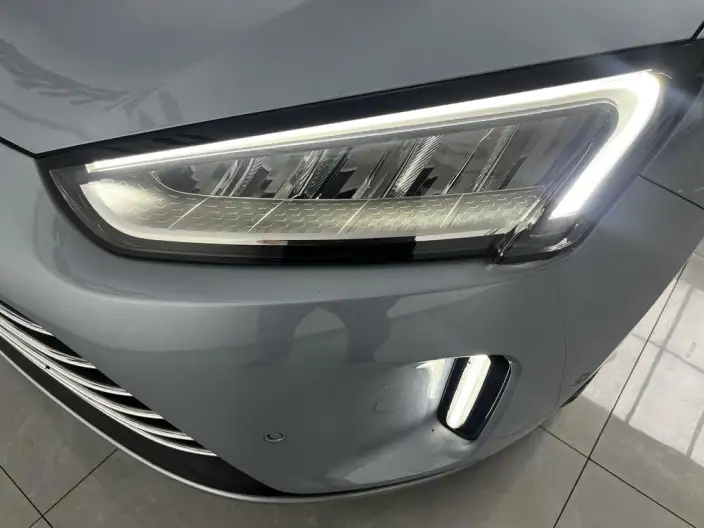 Aito M5 2022 Model Extended Range 4WD Ultimate Edition – фото 5