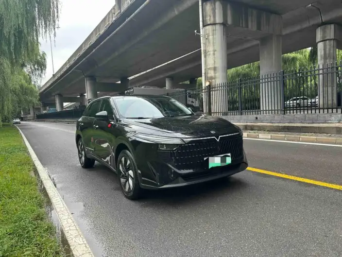 Venucia V+ DD-i 2023 Model 60KM iD Edition – фото 3