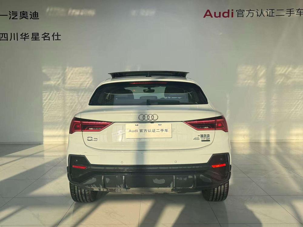AUDI Q3 Sportback 2023 Modified 45 TFSI quattro Luxury – фото 3