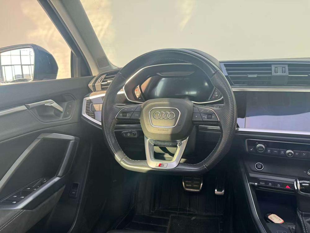 AUDI Q3 Sportback 2023 Modified 45 TFSI quattro Luxury – фото 13