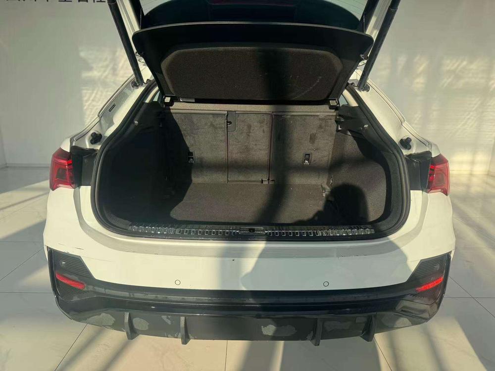 AUDI Q3 Sportback 2023 Modified 45 TFSI quattro Luxury – фото 17