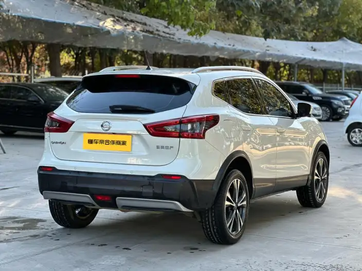 Nissan Qashqai 2022 Model 2.0L XV Prem. Deluxe Edition – фото 7