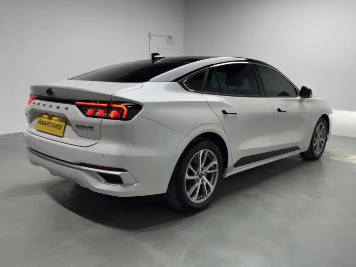 Ford Mondeo 2022 Model Facelift EcoBoost 245 Luxury Model – фото 7