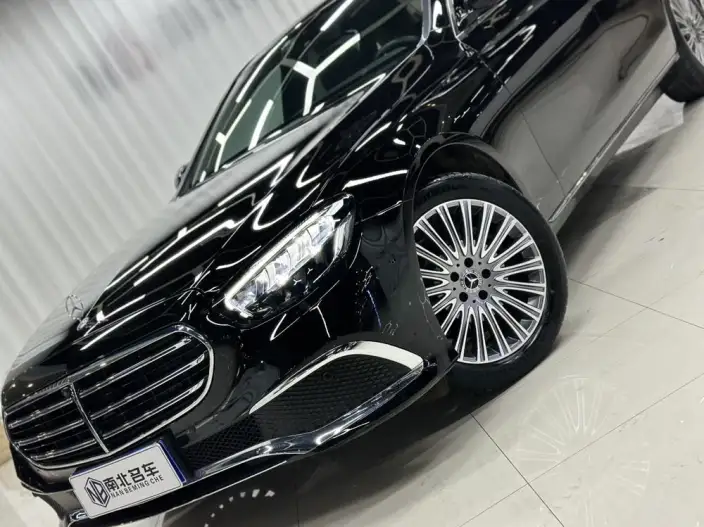 Mercedes-Benz E-Class 2023 Model E 300 L Luxury Model sedan – фото 9