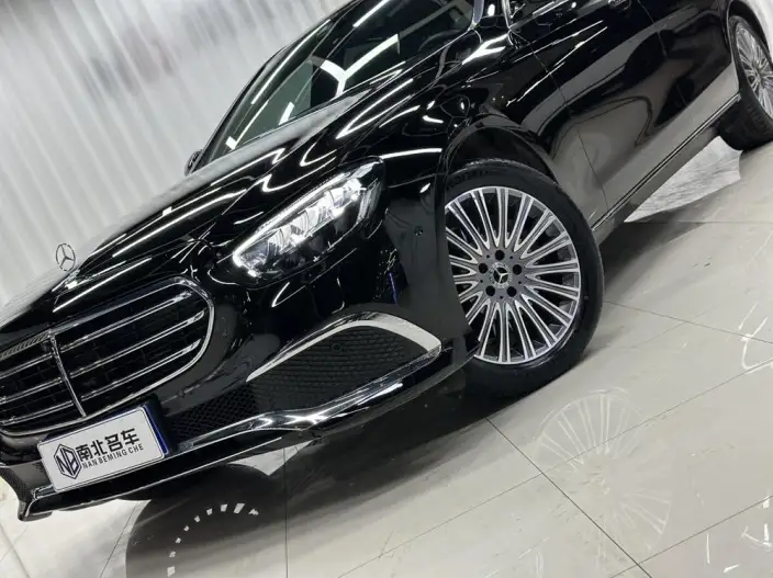 Mercedes-Benz E-Class 2023 Model E 300 L Luxury Model sedan – фото 10