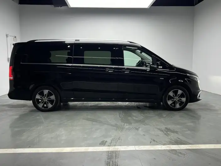 Mercedes-Benz V-Class 2022 Model V 260 L Long wheelbase Premium Edition – фото 8