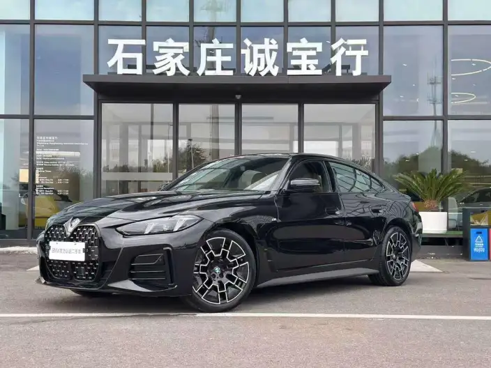 BMW 4 Series 2024 Model 430i Gran Coupe M Sports Night Set – фото 1