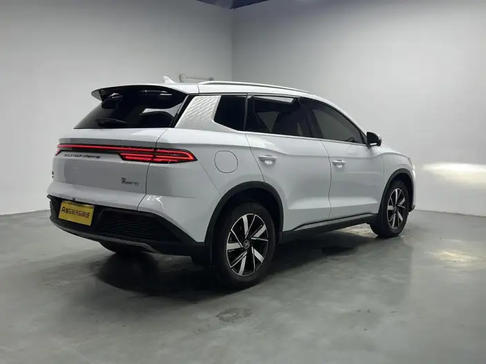 BYD Song Pro DM 2024 Model DM-i Honor Edition 71km Pilot Model – фото 7