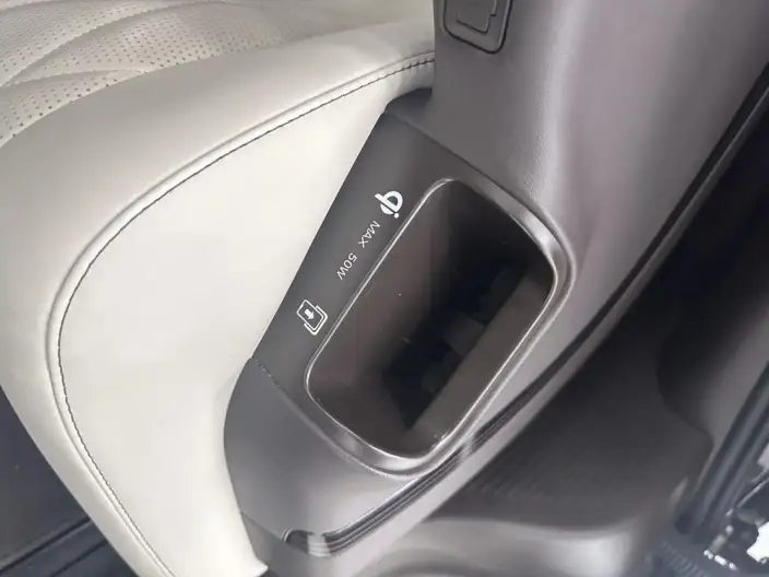 DENZA D9 DM 2025 Model Smart Driving Edition 1020 4WD Flagship Model – фото 5