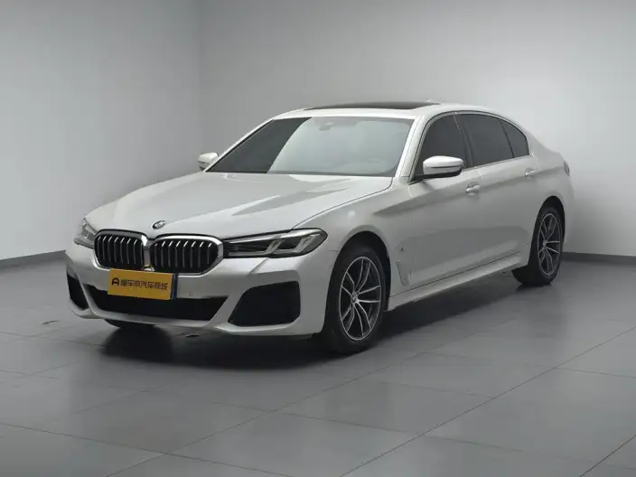 BMW 5 Series 2022 Model Facelift 525Li M Sports Set – фото 1