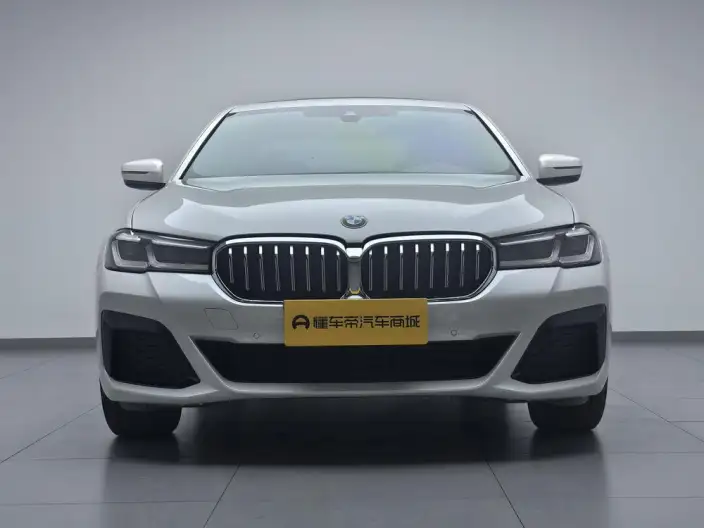 BMW 5 Series 2022 Model Facelift 525Li M Sports Set – фото 2