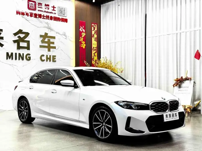 BMW 3 Series 2023 Model 325i M Sports Set – фото 3