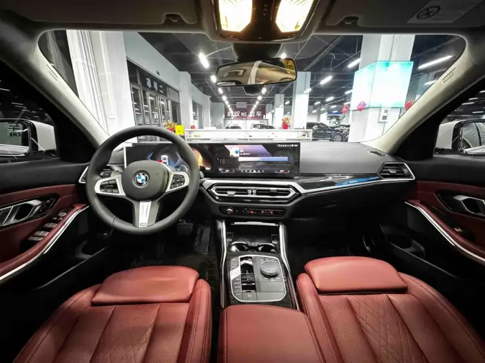 BMW 3 Series 2023 Model 325i M Sports Set – фото 8