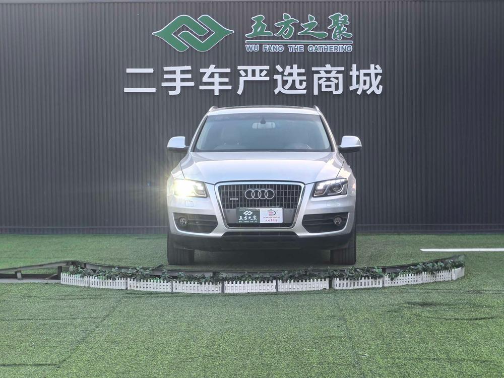 Audi Q5 2012 2.0 TFSI Technology – фото 2