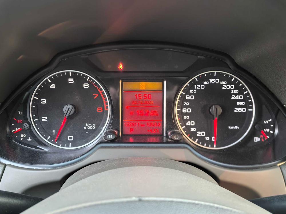 Audi Q5 2012 2.0 TFSI Technology – фото 12