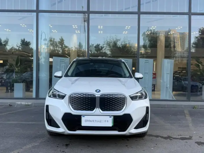 BMW iX 1 2026 Model eDrive25L M Sports Set – фото 2