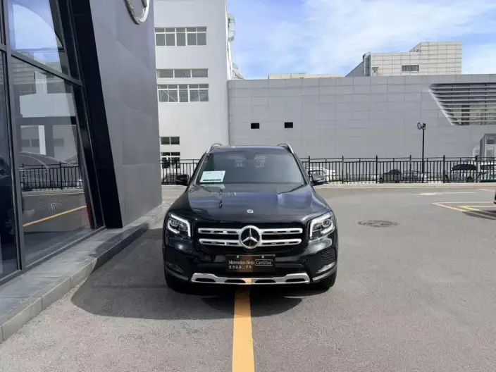 Mercedes-Benz GLB 2022 Model GLB 200 Fashion Model – фото 2