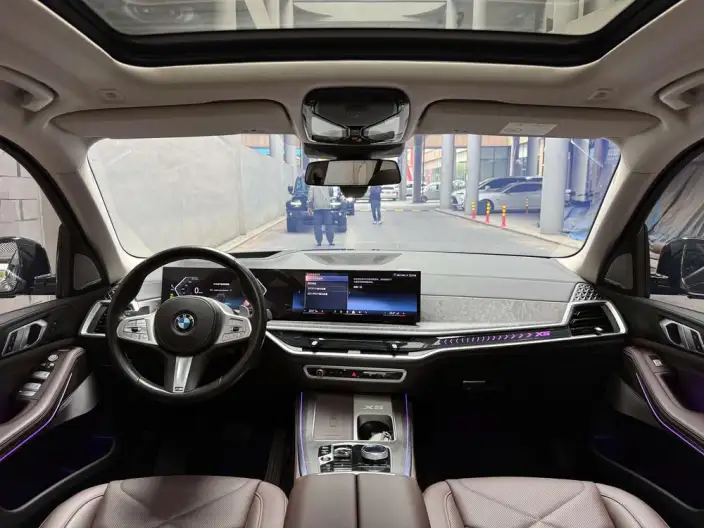 BMW X5 2023 Model xDrive30Li Exclusive Model M Sports Night Set – фото 10