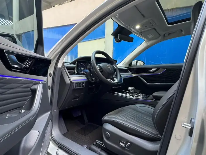 Hongqi HS5 2022 Model 2.0T Smart Flag Enjoy 4WD Edition – фото 8