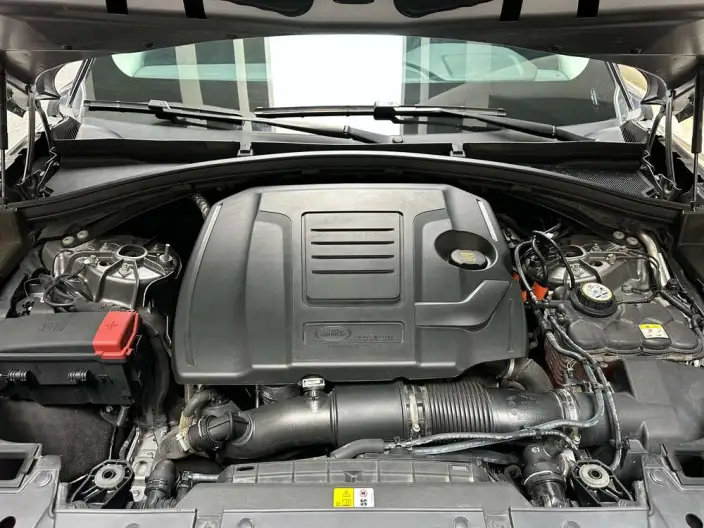 Range Rover Velar 2022 Model 250PS – фото 6