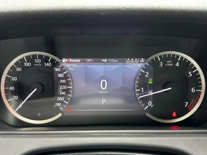 Range Rover Velar 2022 Model 250PS – фото 10