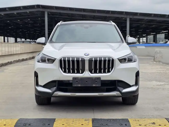 BMW X1 2023 Model sDrive20Li X Design Set – фото 2