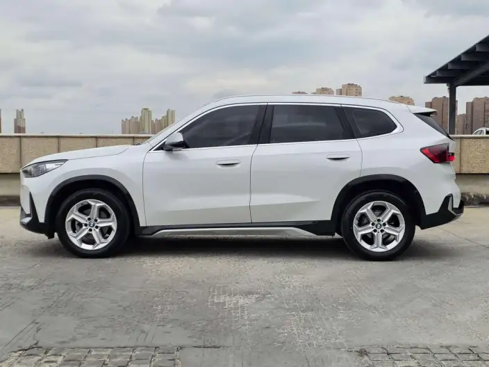 BMW X1 2023 Model sDrive20Li X Design Set – фото 4