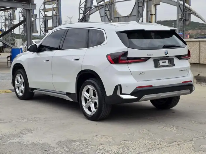 BMW X1 2023 Model sDrive20Li X Design Set – фото 5