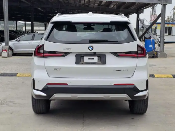 BMW X1 2023 Model sDrive20Li X Design Set – фото 6